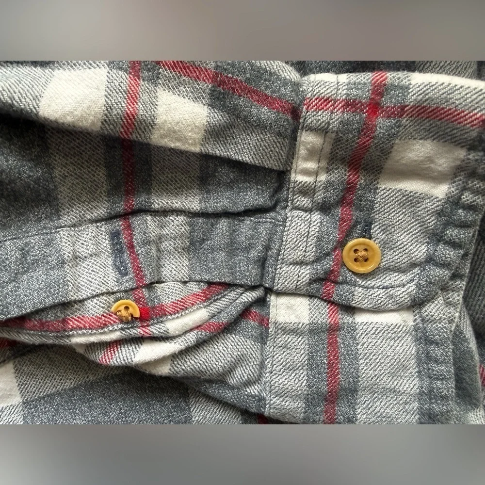 J.Crew Slim Fit Flannel Shirt Men’s XL | Gray Red Plaid Button-Down